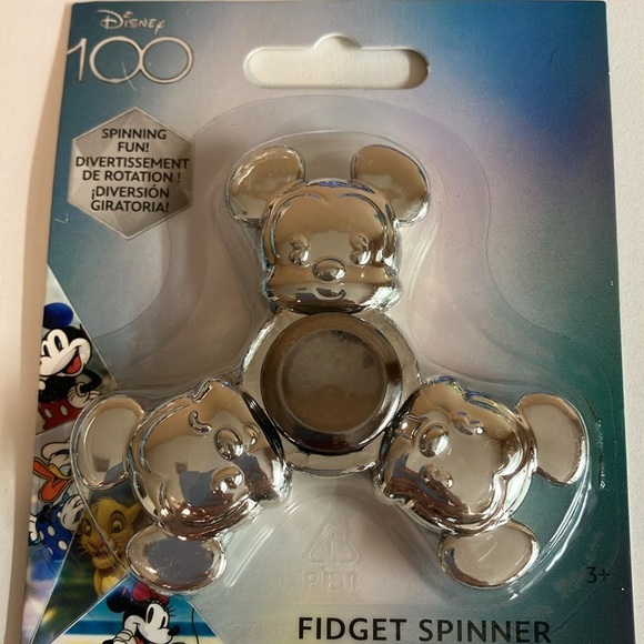 Disney Bundle of Fidget Spinners and Ducky New - Picture 5 of 5